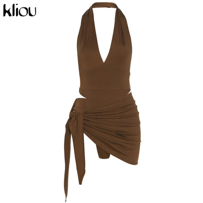 Damen 2-teiliges Set Halter Top & Mini Rock Tief-V Club