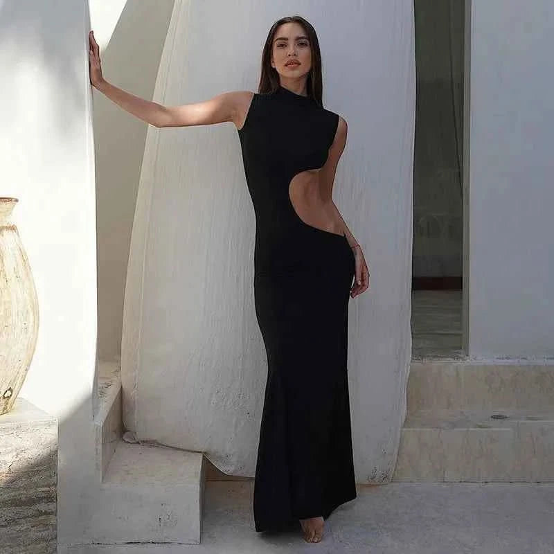 Cut-Out Maxi Kleid - JWANOFFIZIELL
