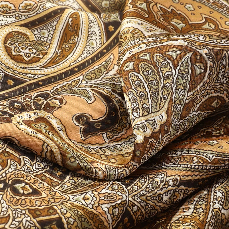 Luxuriöses Satin-Seidentuch Damen – Quadratisches Markentuch mit Blumenmuster