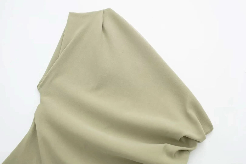 Asymmetrisches Off-Shoulder Top