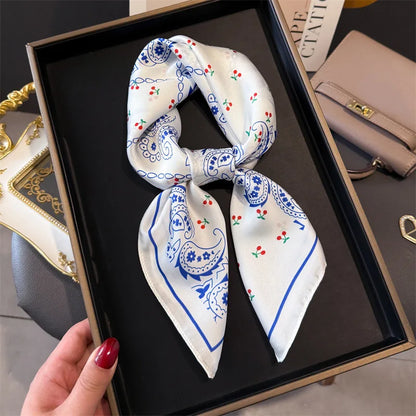 Luxuriöses Satin-Seidentuch Damen – Quadratisches Markentuch mit Blumenmuster