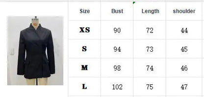 Eleganter Hosenanzug mit 3D-Schnitt & Hohem Kragen – Blazer & Hose Set