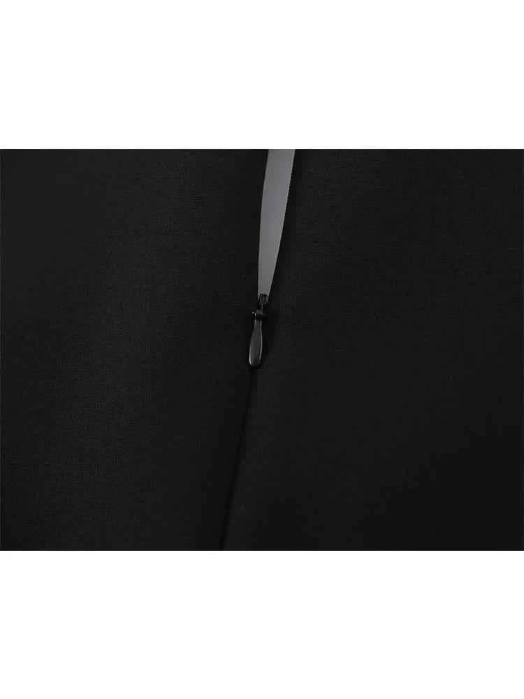 Cut-Out Mini Kleid