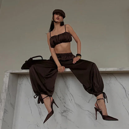 Satin-Zweiteiler Damen – Plissiertes Crop-Top & Weite Hose Elegant Party