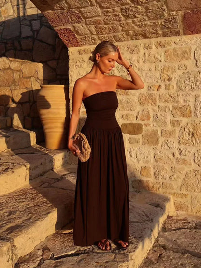 Verführerisches Schulterfreies Kleid mit Faltendetails – Elegantes Abendkleid