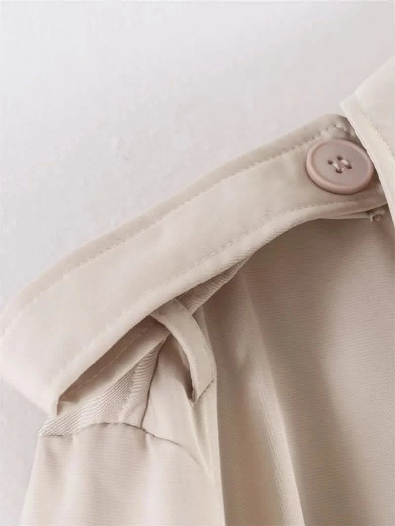 Revers Gürtel-Mantel
