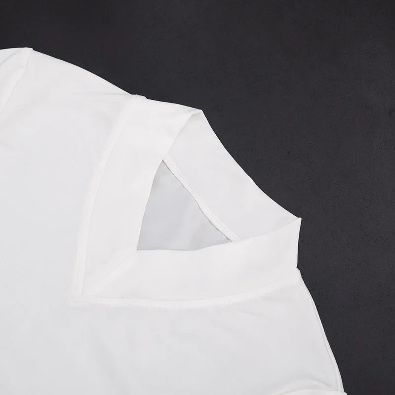 Basic V-Ausschnitt T-Shirt - JWANOFFIZIELL