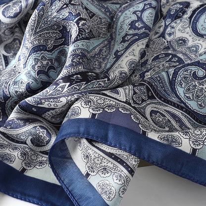 Luxuriöses Satin-Seidentuch Damen – Quadratisches Markentuch mit Blumenmuster