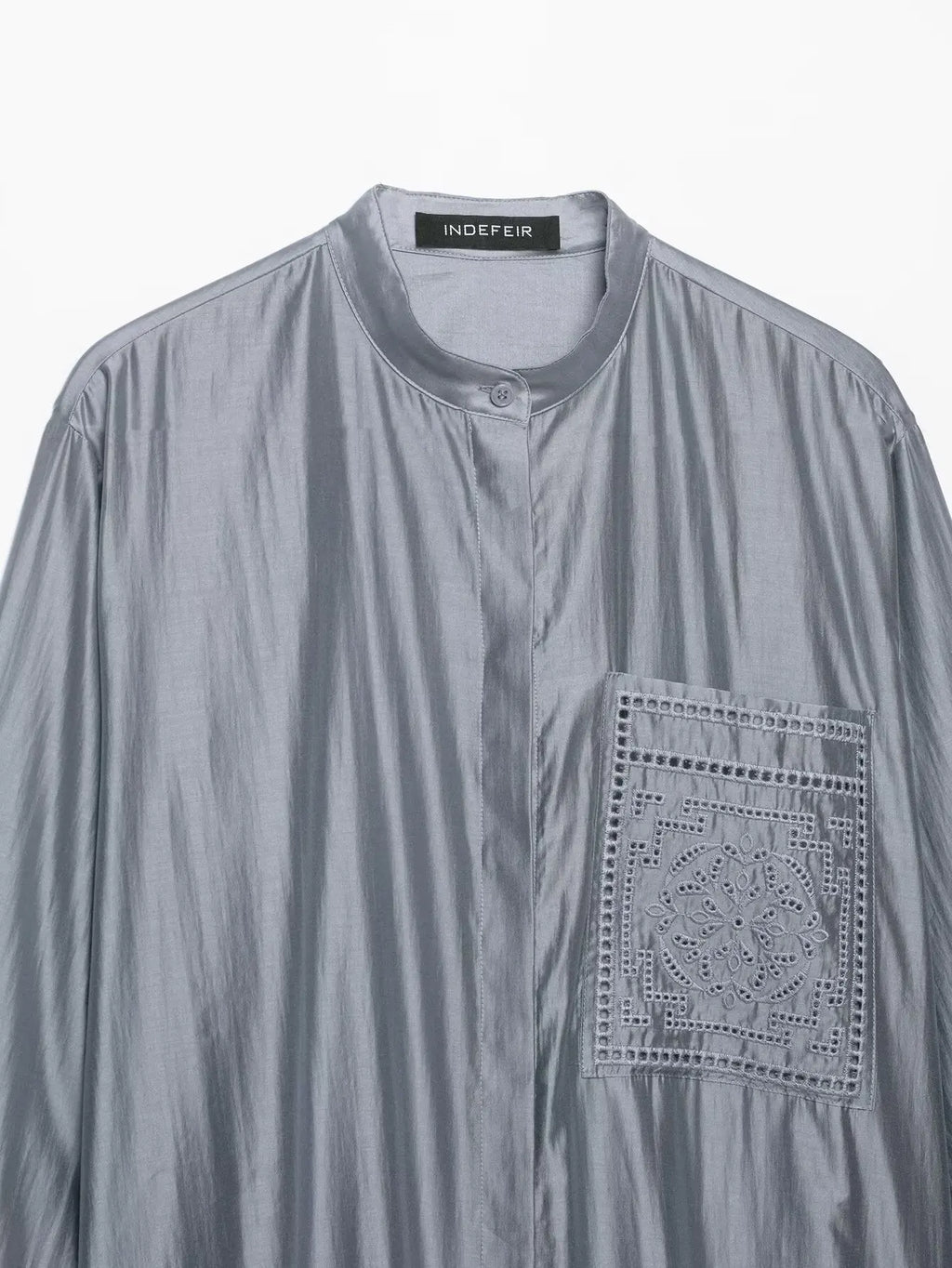 Bestickte Satin-Bluse mit Stehkragen - JWANOFFIZIELL