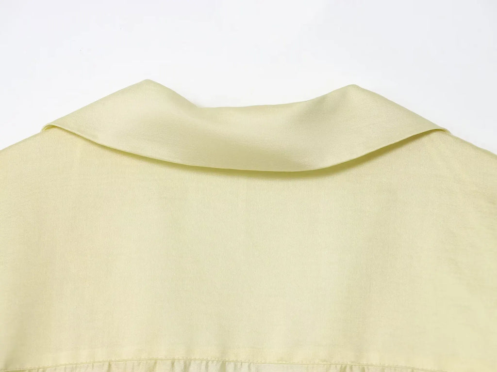 Bestickte Transparente Bluse mit Reverskragen - JWANOFFIZIELL