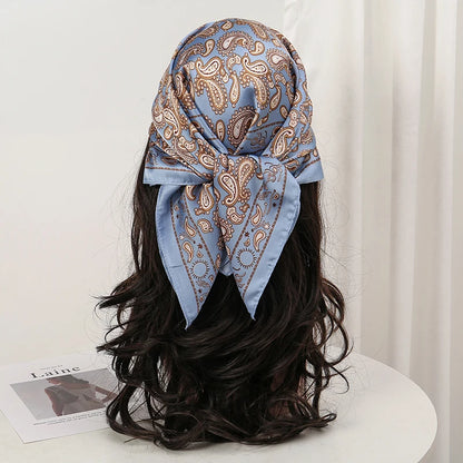 Boho Satin Seidentuch Damen – Quadratisches Kopftuch mit Blumen & Tropenmuster