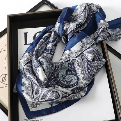 Luxuriöses Satin-Seidentuch Damen – Quadratisches Markentuch mit Blumenmuster