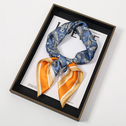 Luxuriöses Satin-Seidentuch Damen – Quadratisches Markentuch mit Blumenmuster