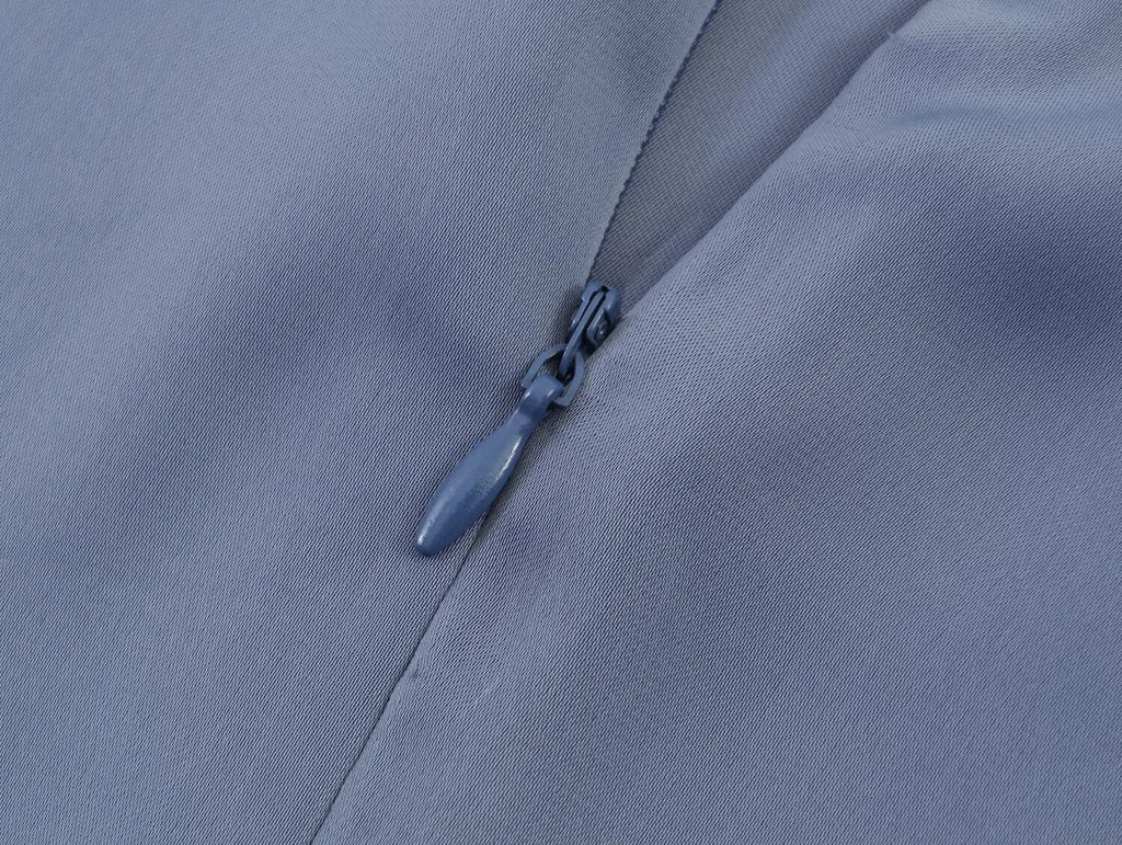 Spitzen-Minikleid mit Schlitz - JWANOFFIZIELL