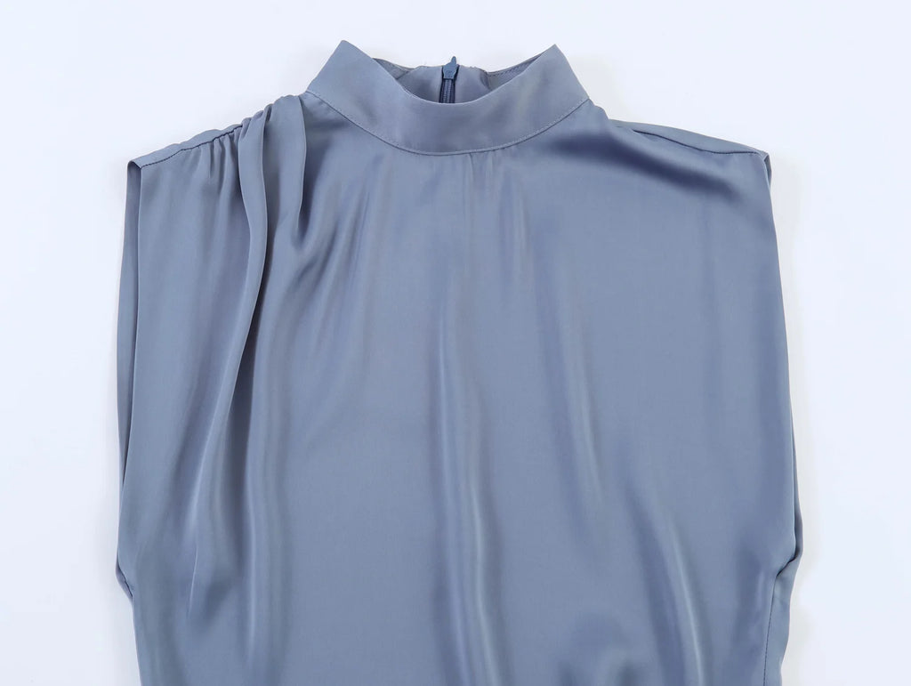 Spitzen-Minikleid mit Schlitz - JWANOFFIZIELL
