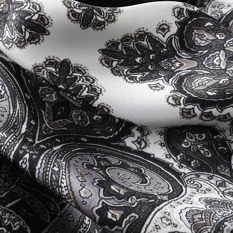 Luxuriöses Satin-Seidentuch Damen – Quadratisches Markentuch mit Blumenmuster