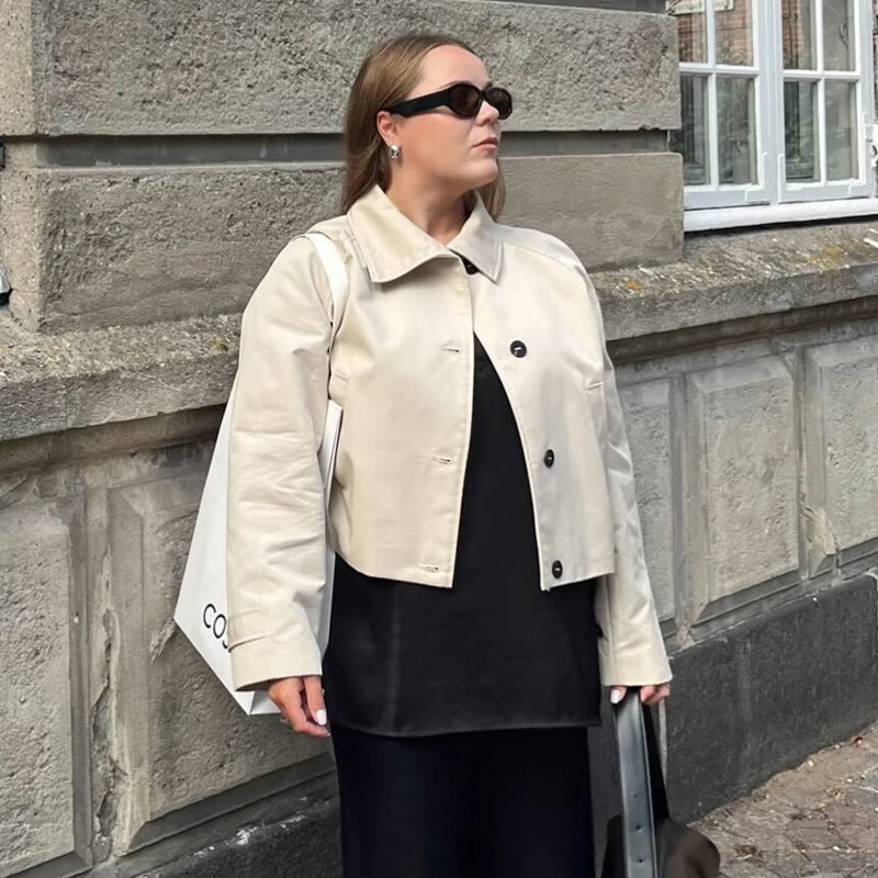 Kurzer Damen-Trenchcoat – Leichte Windbreaker-Jacke mit Knöpfen für Übergangszeit