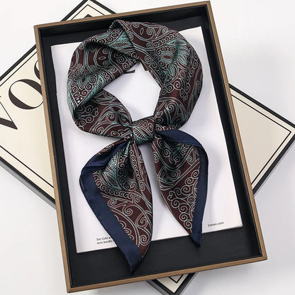 Luxuriöses Satin-Seidentuch Damen – Quadratisches Markentuch mit Blumenmuster