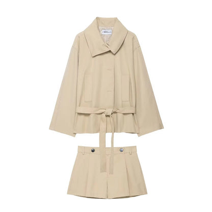 Elegantes Windbreaker-Set mit Gürtel – Taillierter Trenchcoat & Shorts für Business & Street